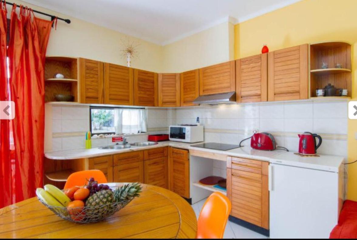 3 Min Walking To Peneco Beach Albufeira , Apart + Pool + Wifi Exterior photo